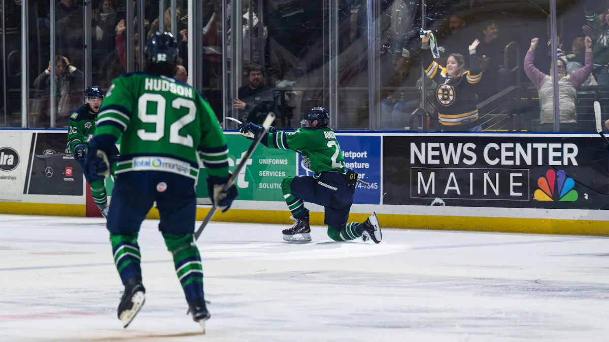 ANDREEV'S SHORTHANDED OT WINNER GIVES MARINERS SERIES LEAD