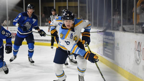 MARINERS ADD FORWARD JOSH MCKECHNEY