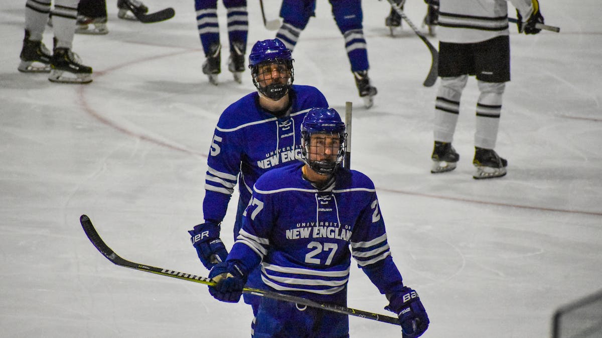 FALMOUTH NATIVE ALDEN WELLER SIGNS WITH MARINERS