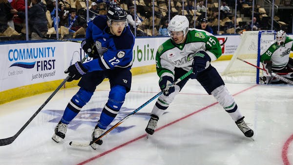 LABERGE SCORES TWICE, MARINERS START FLORIDA TRIP WITH WIN