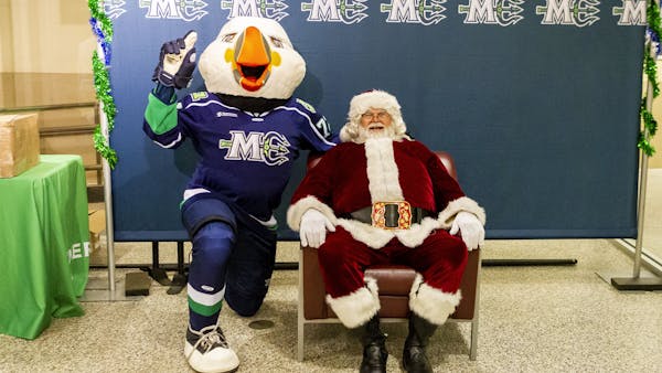 DRIVE THROUGH TEDDY BEAR TOSS & HOLIDAY EVENT: DECEMBER 5