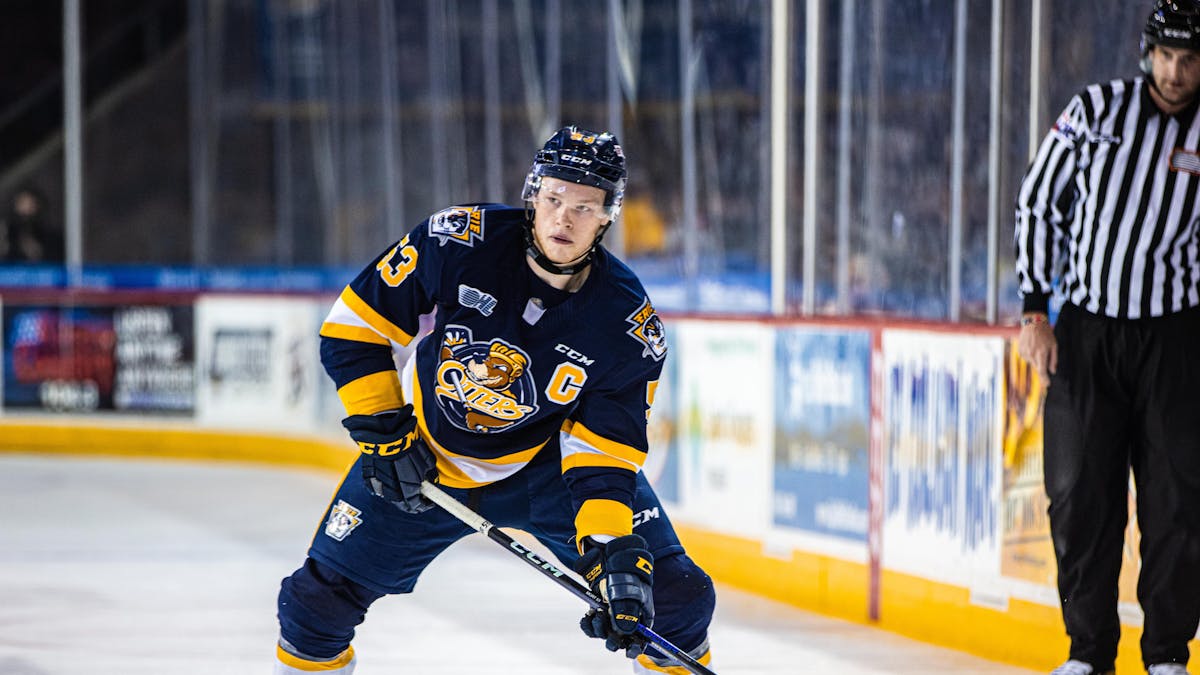 MARINERS SIGN CAMERON MORTON TO ATO