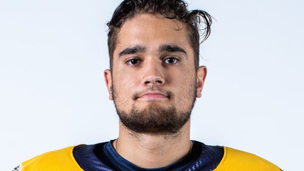 MARINERS SIGN ROBIDOUX, PELLETIER ASSIGNED FROM LAVAL