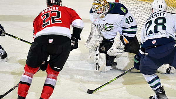 MARINERS POWER PLAY STRIKES DOWN THUNDER