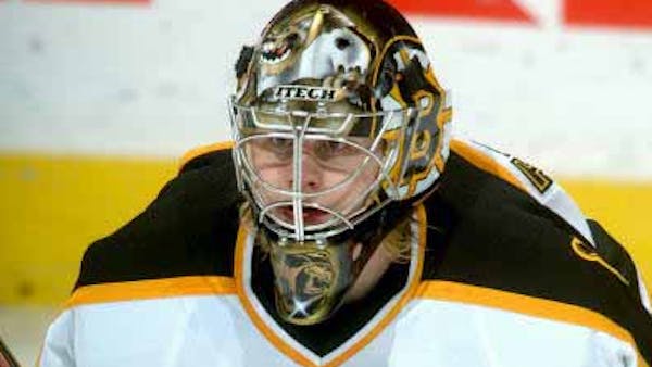 MARINERS SIGN FORMER BRUINS GOALTENDER TOIVONEN