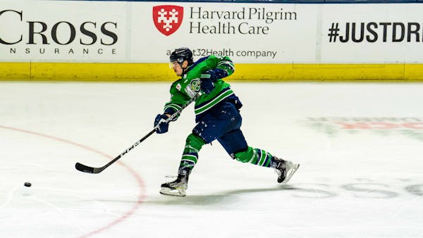 VOYER EARNS PLAYER OF THE WEEK HONORS