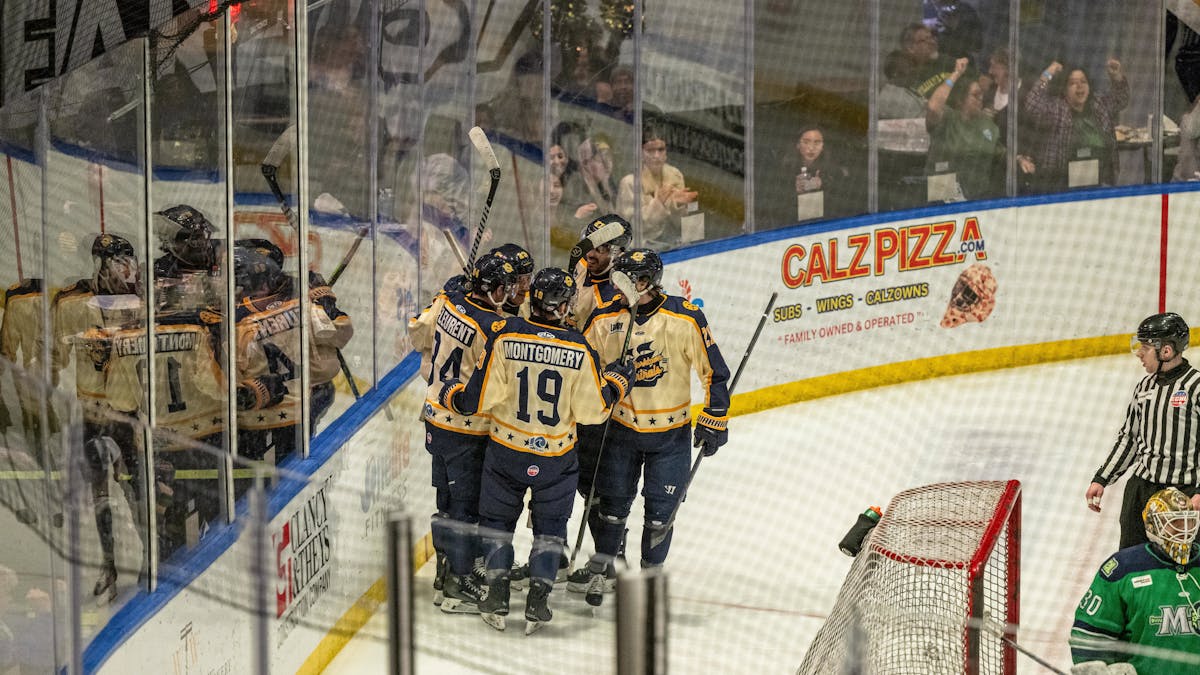 RECAP | Stead Shuts Out Mariners In Front Of Sellout Crowd