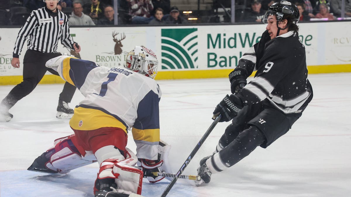 RECAP | Shane Shines in Admirals Shutout Victory Against Iowa