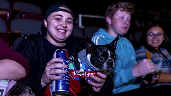 Pucks & Paws Night Presented by Mutts with a Mission