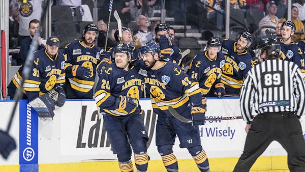 Admirals Get First Win Of Season, Sink Mariners