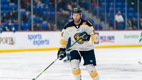 Admirals Use Second Period Surge En Route To Victory