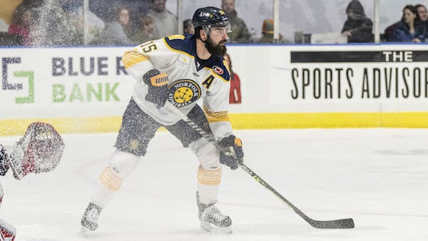 Veteran Forward Roy Set For Return To Norfolk