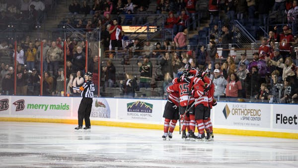 RUSH HAMMER AMERICANS, 6-1