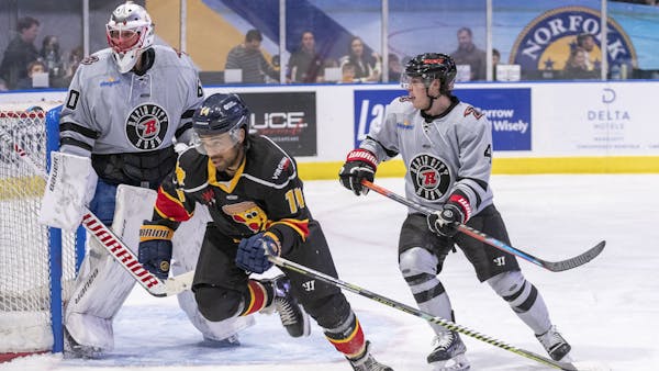 RUSH BEST ADMIRALS, 4-3