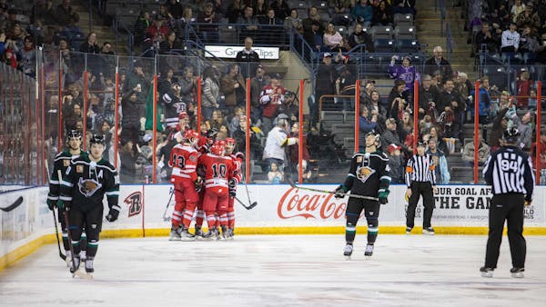 RUSH HAMMER GRIZZLIES, 10-2