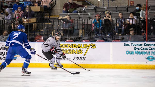 STEPHEN BAYLIS RETURNED FROM AHL TUCSON