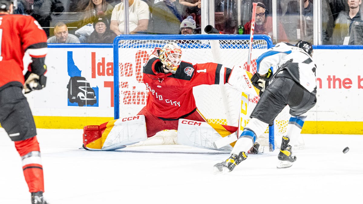 RUSH BEATEN IN IDAHO, 4-1