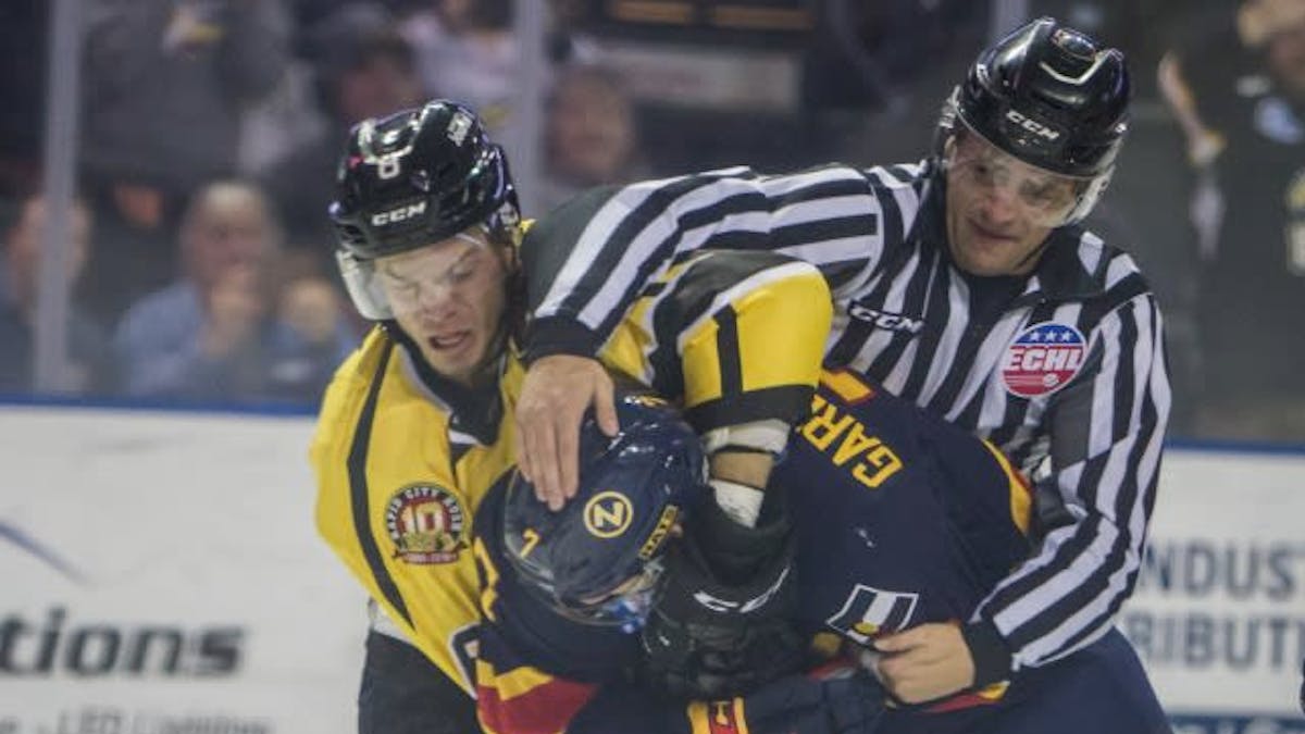 SPECIAL TEAMS HEADLINE RIVALRY CLASH