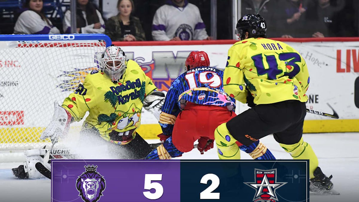 Royals sweep 3-in-3 with Americans to win sixth straight, 5-2