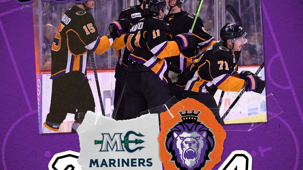 Smith Scores Twice, Royals Down Mariners to Extend Point Streak to Five, 4-2