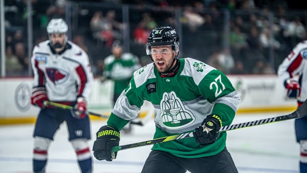 GHOST PIRATES SIGN LIAM WALSH