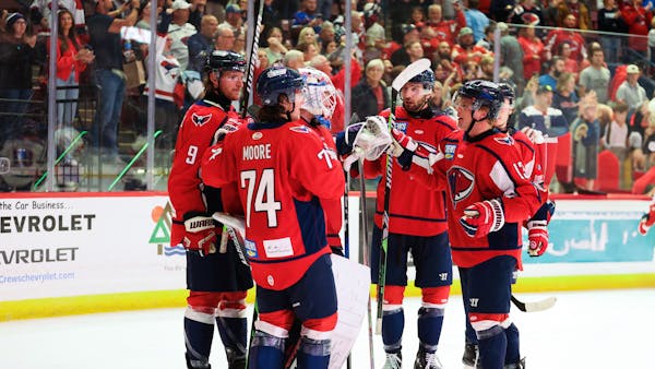 STINGRAYS COMPLETE FUTURES TRADE WITH THE IDAHO STEELHEADS AND THE READING ROYALS