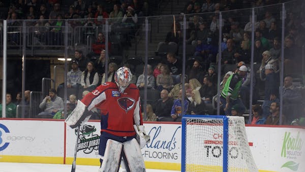 Hughes Nets Two as Stingrays Beat Savannah 2-1
