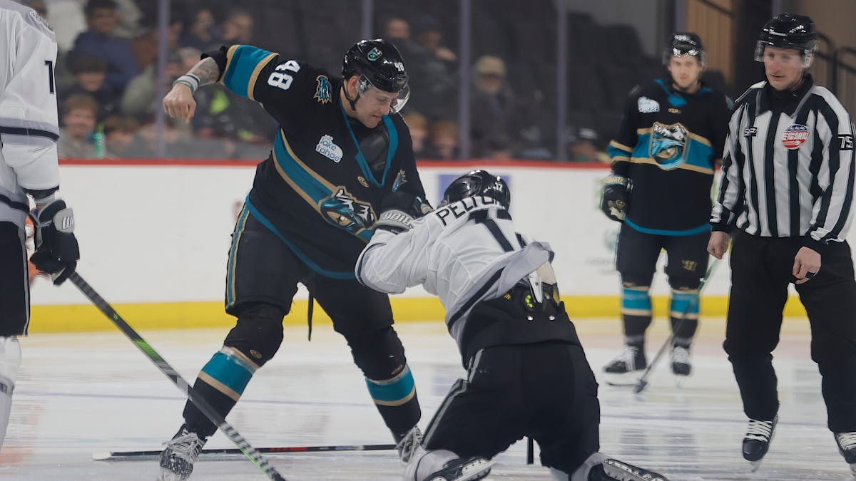 Knight Monsters Fall to Steelheads in Shootout 2-1