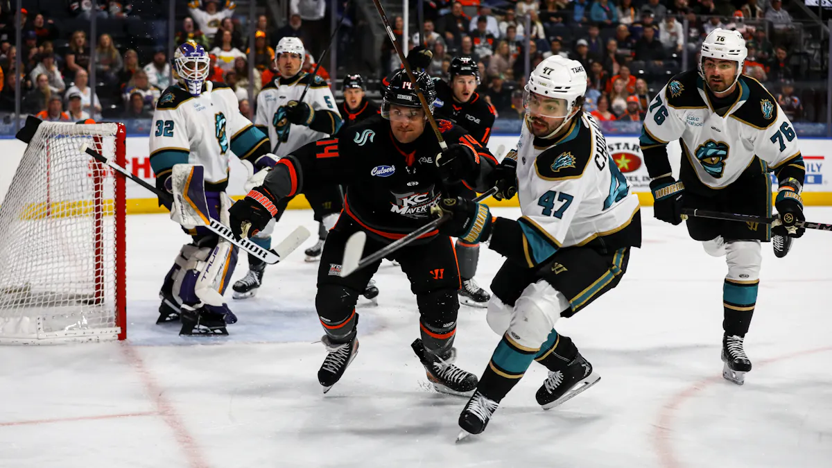 Strong Second Period Lifts Kansas City to 4-1 Win in Game 1 Against Tahoe