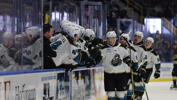 Knight Monsters Bite Back in Game 3, Defeat Everblades 6-2