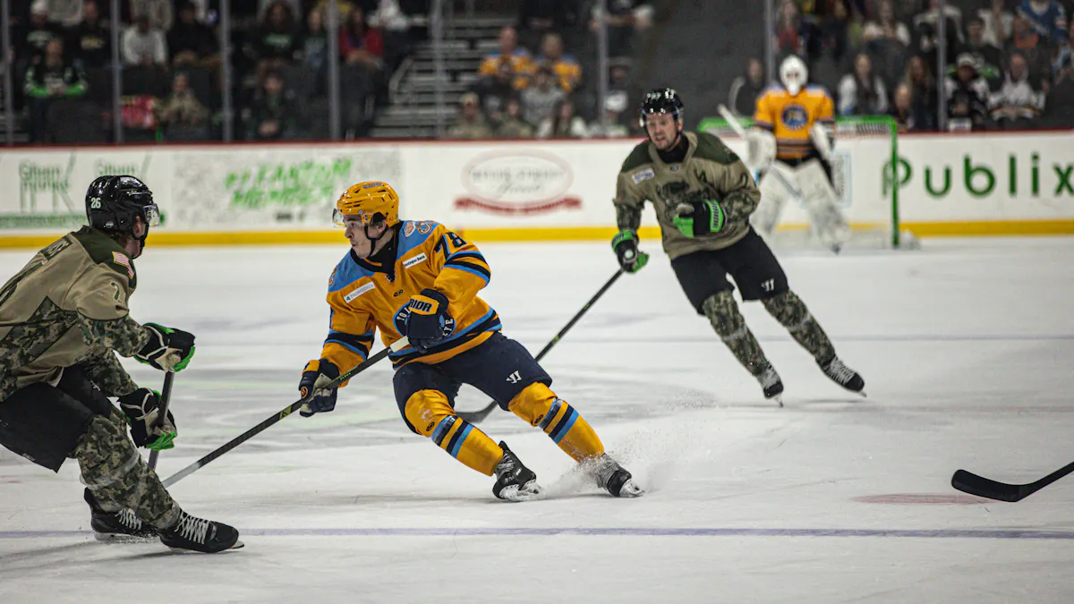 Walleye collect sixth straight win with 5-3 victory in Savannah