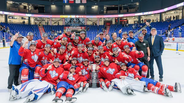 Les Lions de Trois-Rivières Champions de la Coupe Kelly!