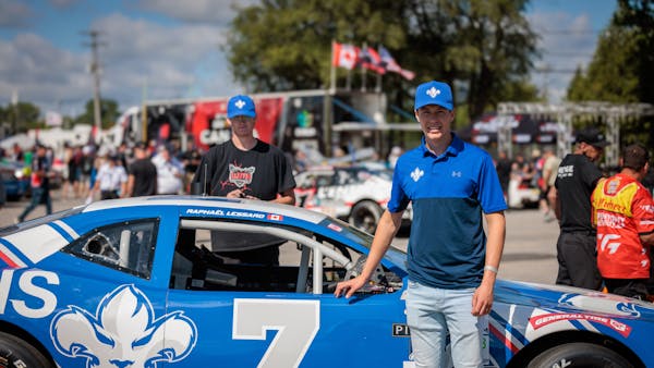 Raphaël Lessard to Once Again Sport the Lions' Colors!