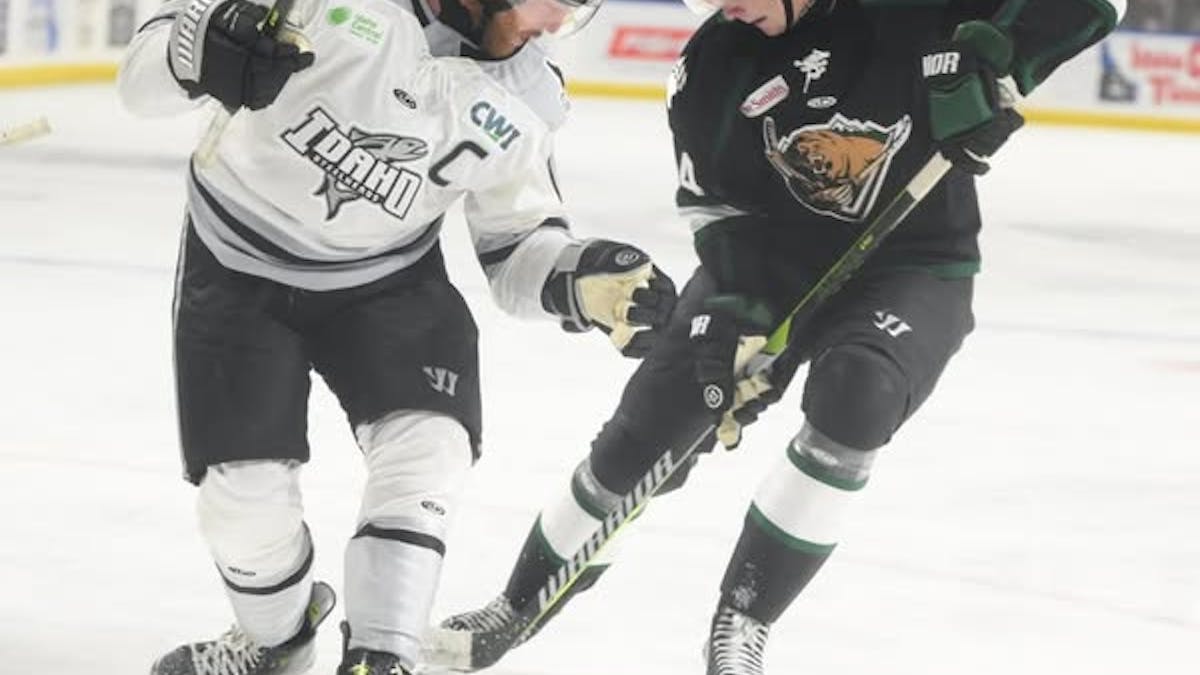 Grizzlies Fall 3-2 in Boise on Saturday Night