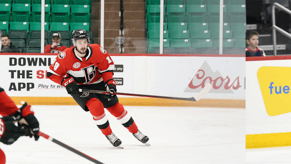 Nailers Add Two Big Forwards