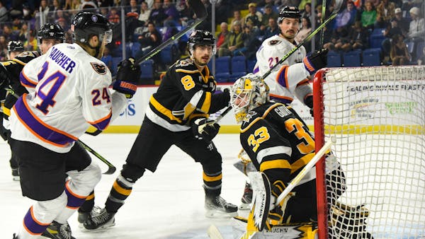 Nailers Hold off Royals, 2-1