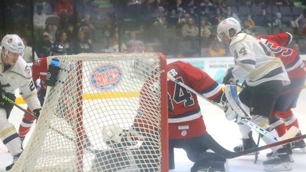 Nailers Give Thanks to Military & Earn 5-1 Win