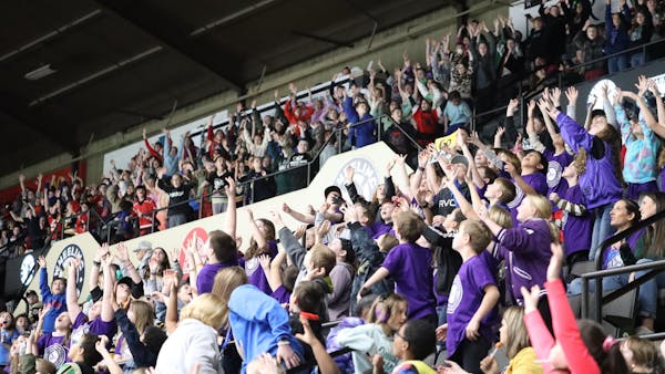 School Day Sells Out, but Nailers Fall