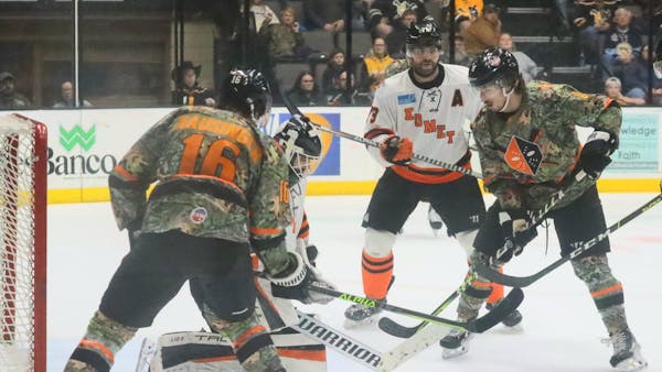 Komets Erase Multiple Multi-Goal Deficits to Win, 6-5