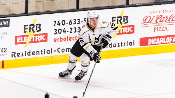 Nailers Re-Sign Bobby Hampton