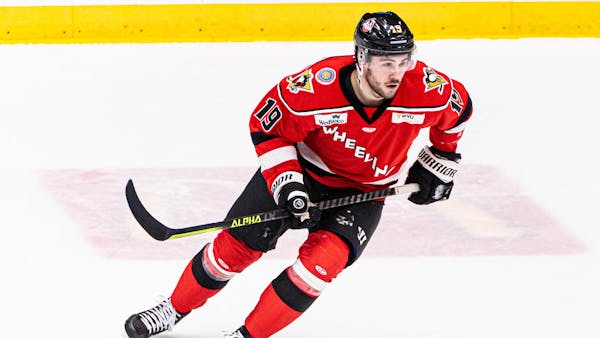 Nailers Re-Sign Félix Paré