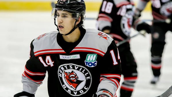 Nailers Sign Forward Johnny Daniels