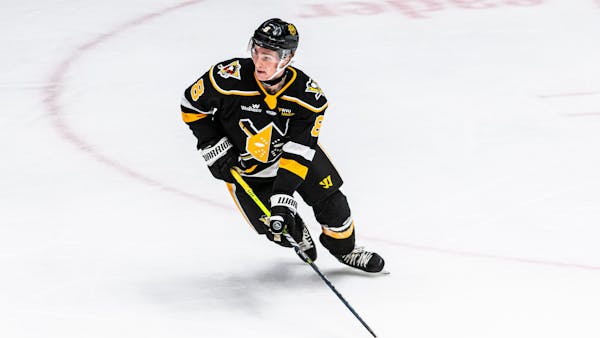 Nailers Re-Sign Aidan Sutter