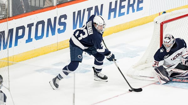 Nailers Sign Tyler Paquette