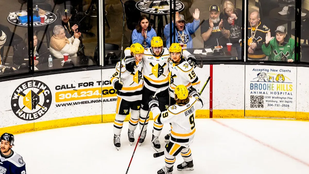 Nailers Sweep Railers for Eighth Straight Win