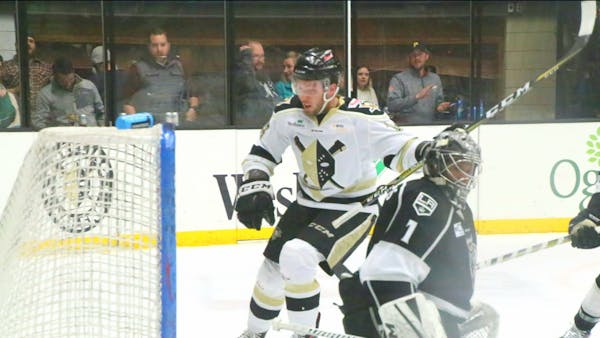 Nailers Mash Manchester, 7-4
