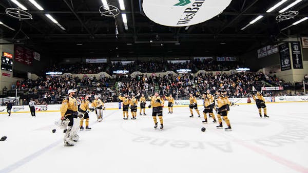Nailers Extend Qualifying Offers to Eight Players