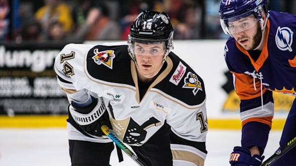 Nailers Re-Sign Willy Smith
