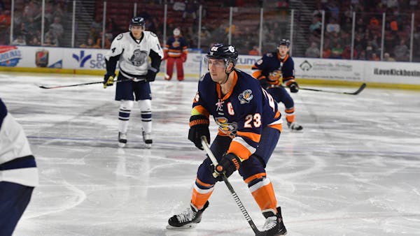 Nailers Sign Michael Pelech