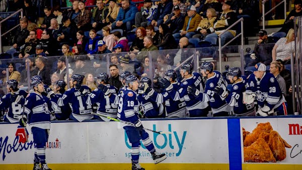 Railers Tame Growlers in 5-4 Thriller